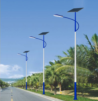 1742828246142723.jpg 乌尔禾太阳能路灯.jpg