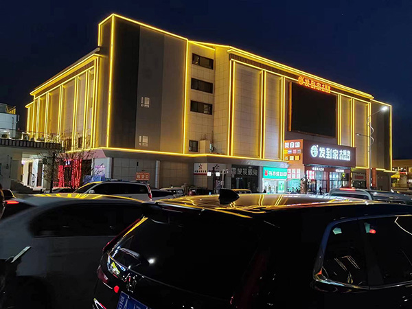 乌尔禾楼体亮化