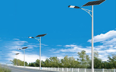 农村道路装乌尔禾太阳能路灯选多大瓦数实测 农村道路装乌尔禾太阳能路灯选多大瓦数实测